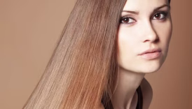 8 Καλύτερα hairstyles της δεκαετίας του 1970 που θα δώσουν μια δροσερή εμφάνιση vintage