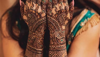 Top 10 εντυπωσιακά σχέδια Eid Mehndi που πρέπει να δοκιμάσετε το 2025